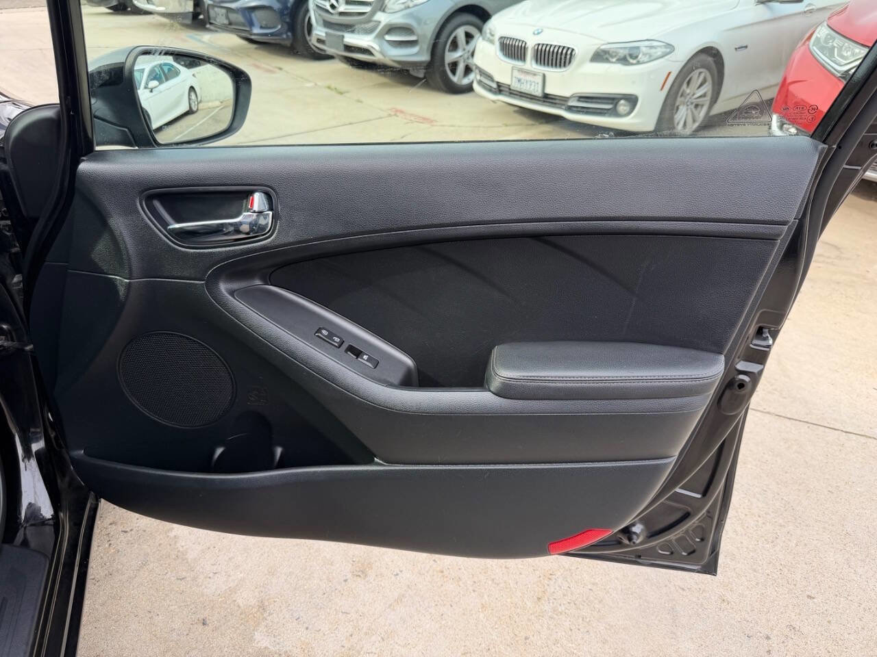 Used 2014 Kia Forte EX image 38