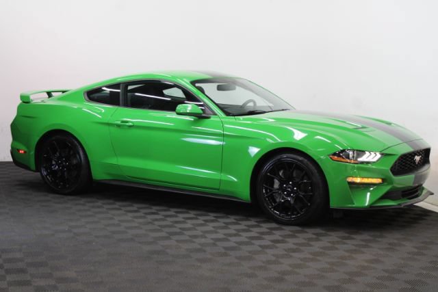 Used 2019 Ford Mustang Coupe w/ Ecoboost Performance Package RWD image 3