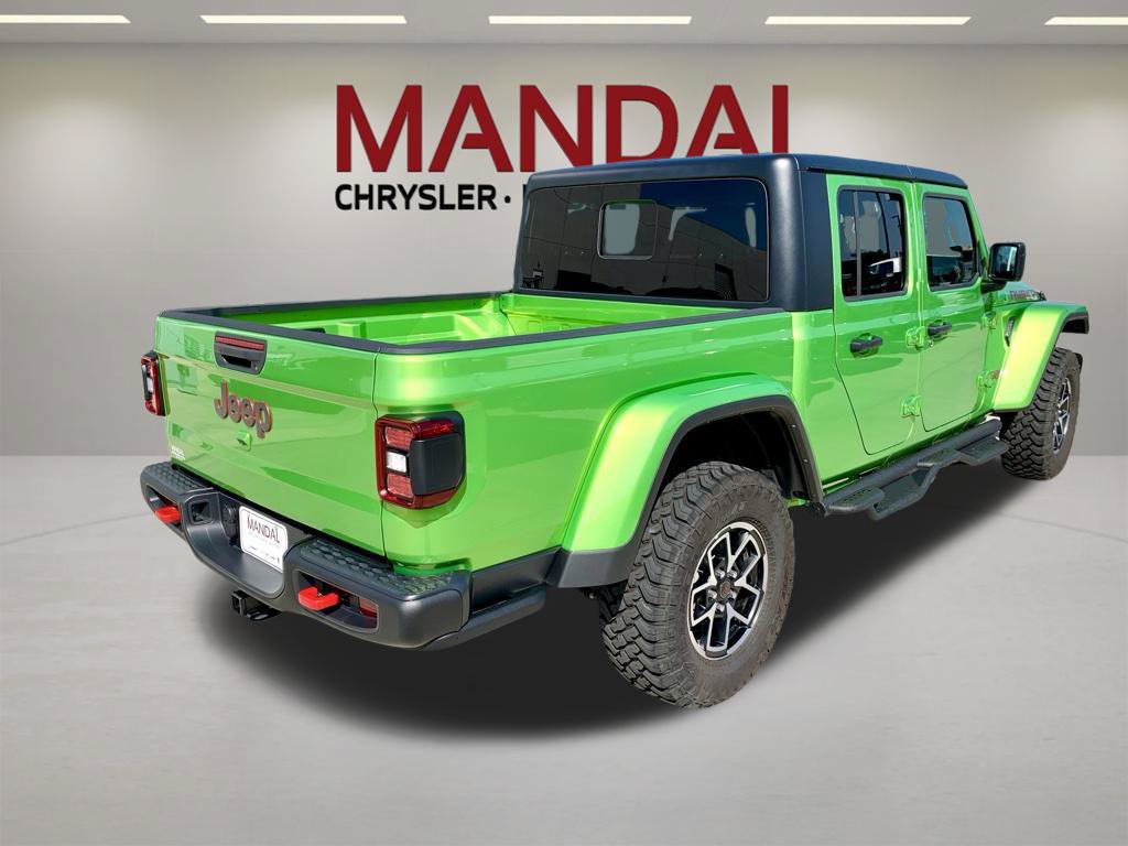 Used 2025 Jeep Gladiator Rubicon w/ Convenience Group AWD/4WD image 5