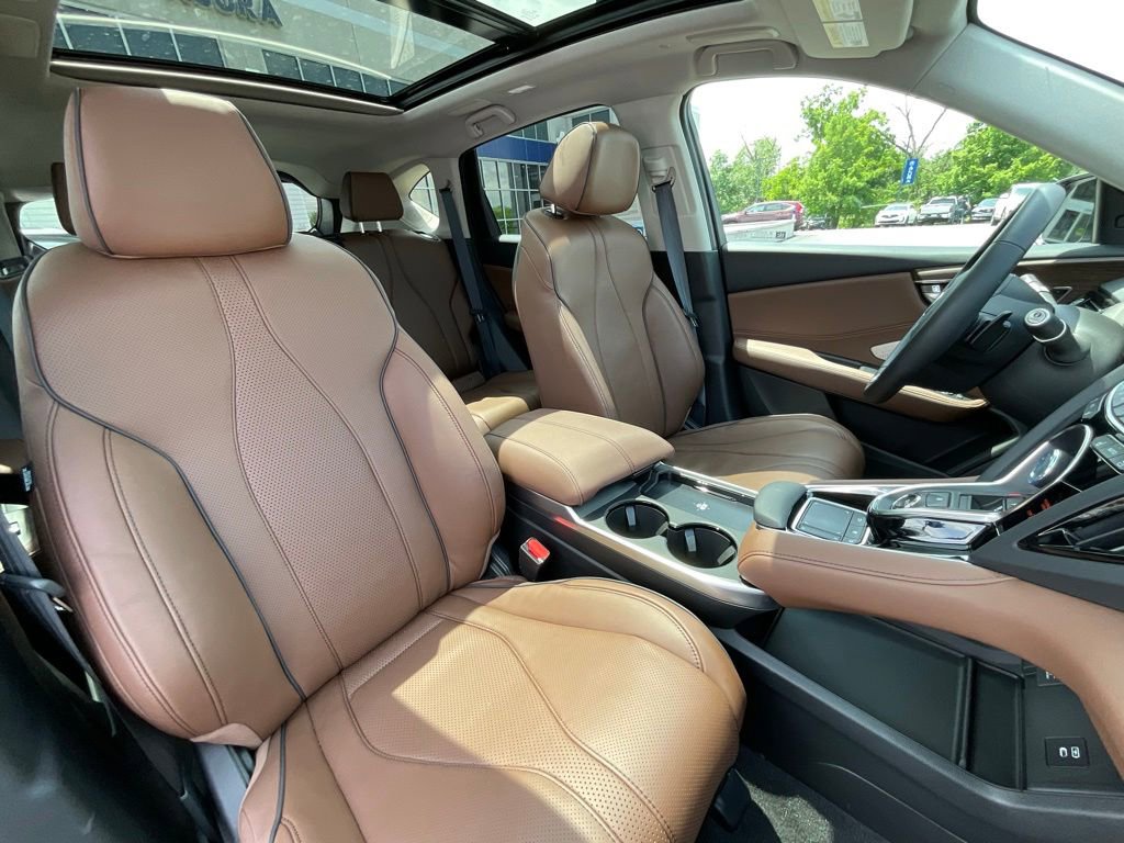 Certified 2025 Acura RDX SH-AWD w/ Advance Package image 21