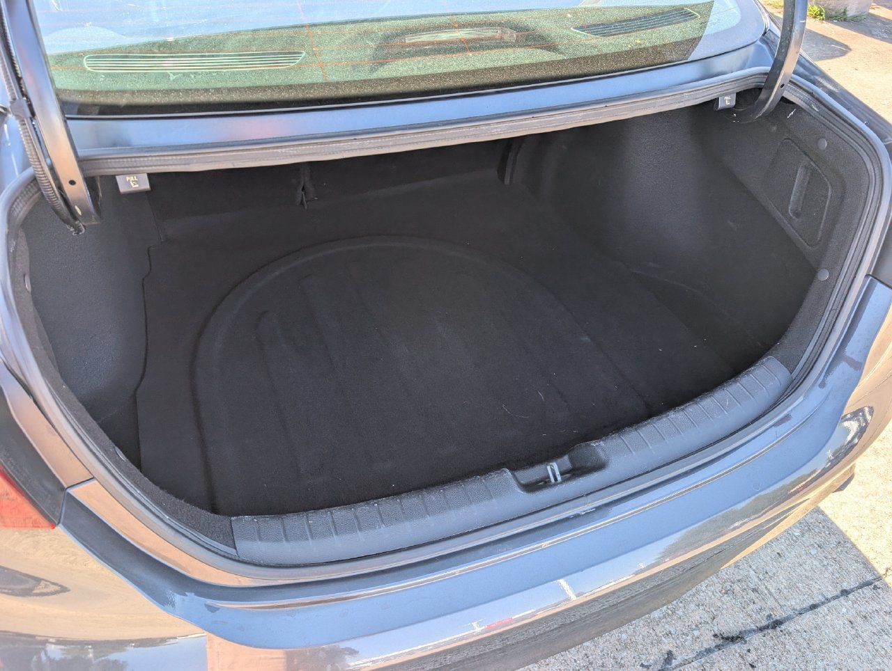 Used 2024 Kia Forte LXS FWD image 27