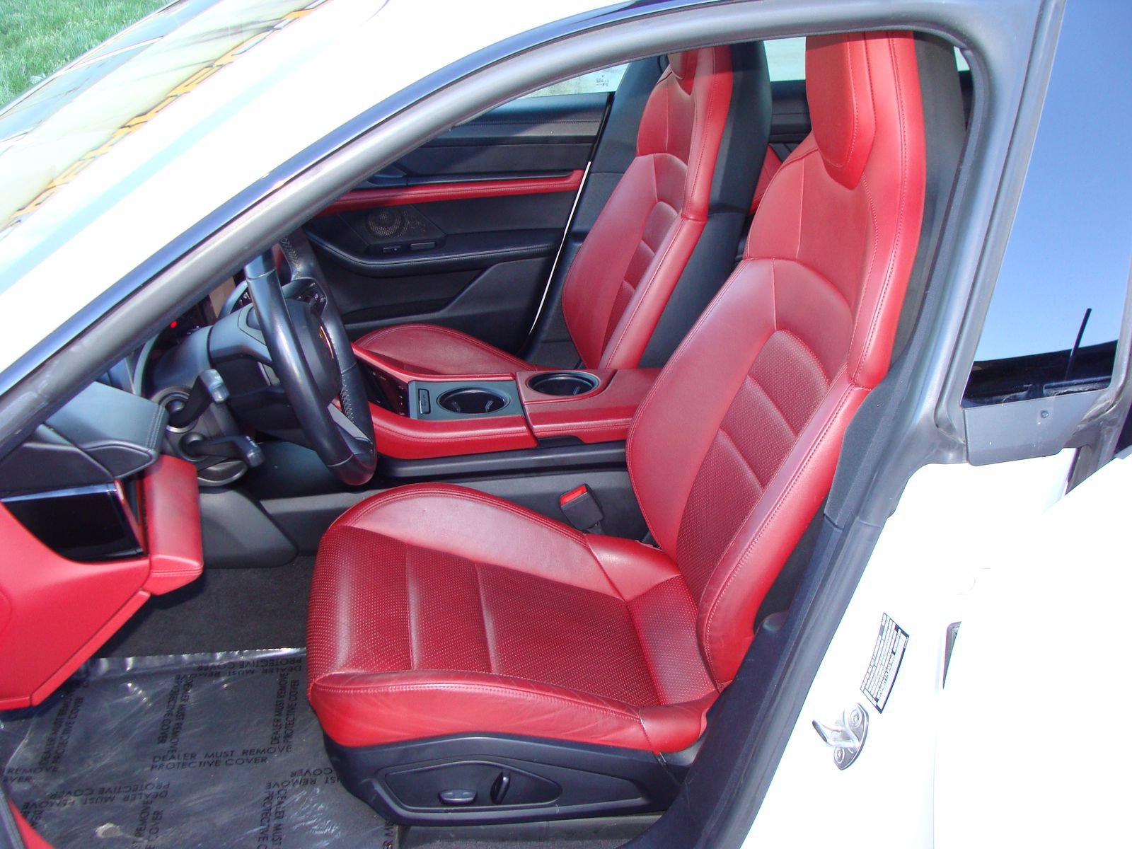 Used 2020 Porsche Taycan 4S AWD/4WD image 7