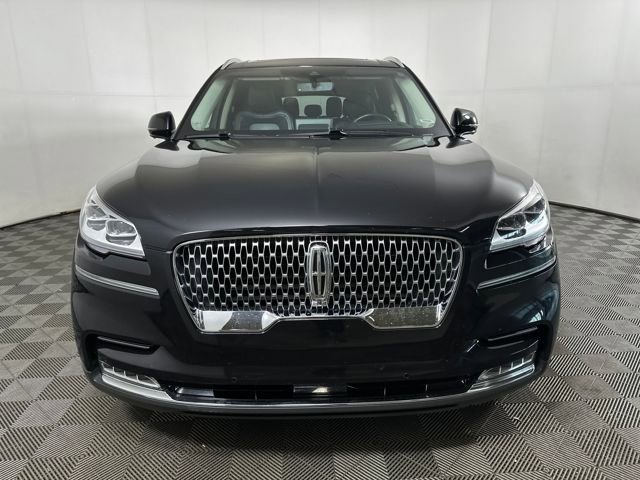 Used 2020 Lincoln Aviator Reserve w/ Equipment Group 202A image 8