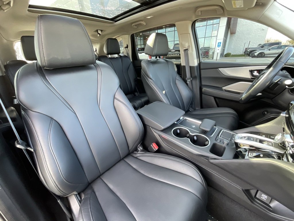 Used 2023 Acura MDX SH-AWD image 20