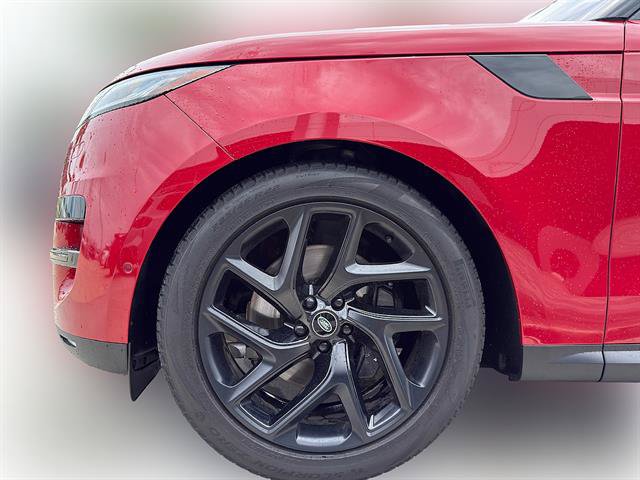 Used 2023 Land Rover Range Rover Sport SE AWD/4WD image 4