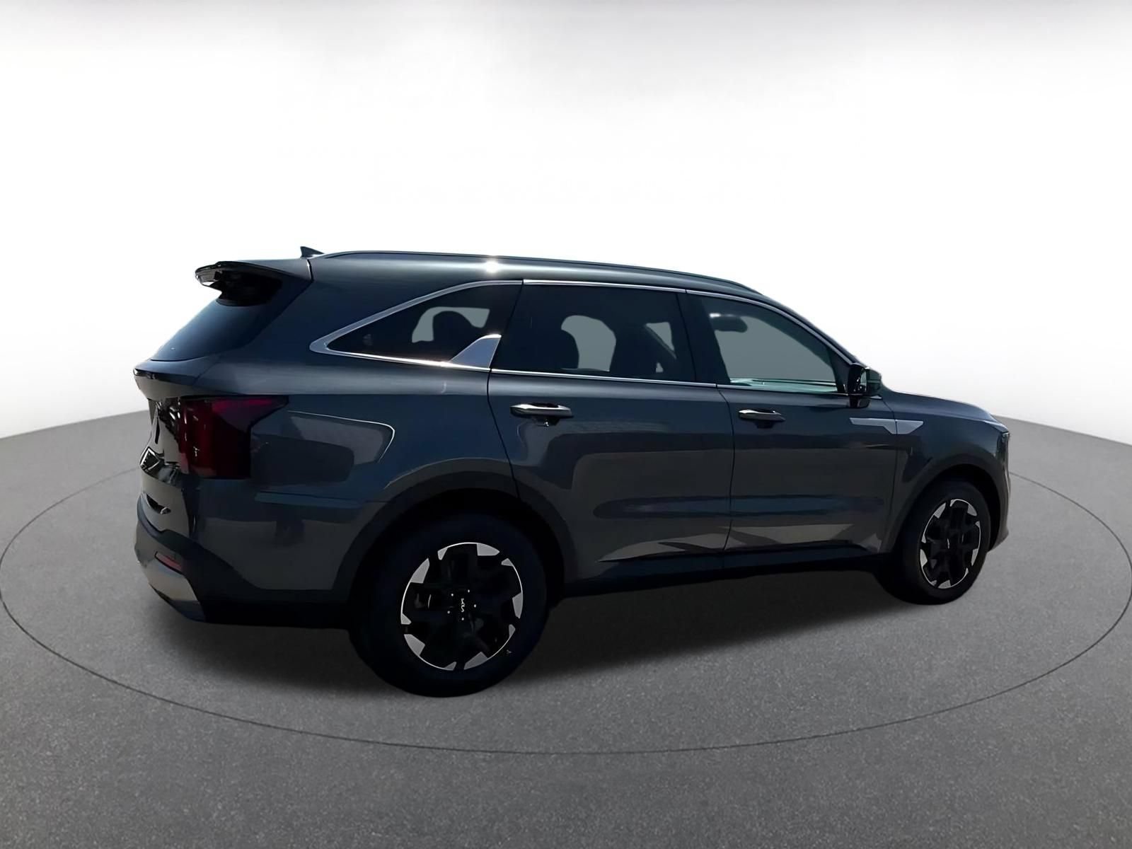 Used 2024 Kia Sorento S FWD image 15