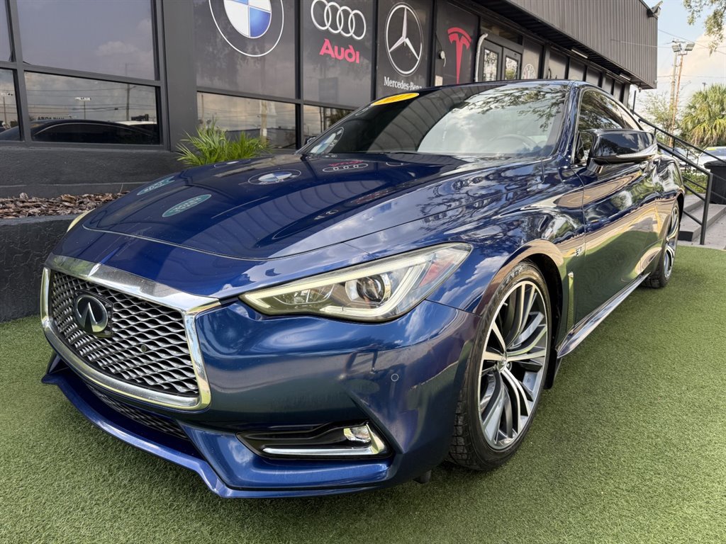 Used 2017 INFINITI Q60 3.0t w/ Premium Plus Package 3.0T RWD image 1