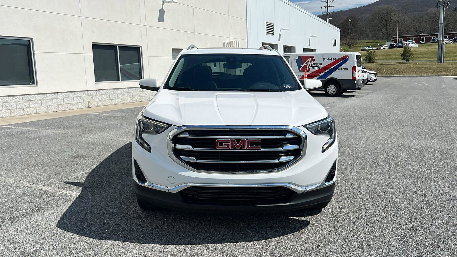 Used 2018 GMC Terrain SLT w/ Infotainment Package II image 9