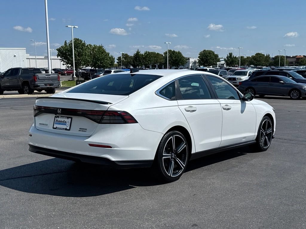 Used 2024 Honda Accord Sport image 7