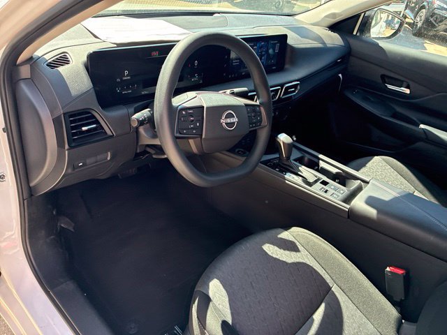 Used 2027 Nissan Sentra SV w/ Floor Mat Package FWD image 16