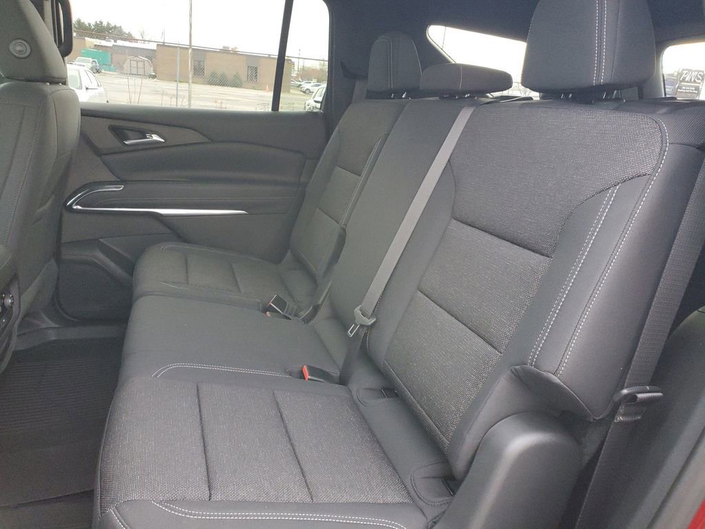 New 2026 Chevrolet Traverse LT w/ Midnight/Sport Edition image 26