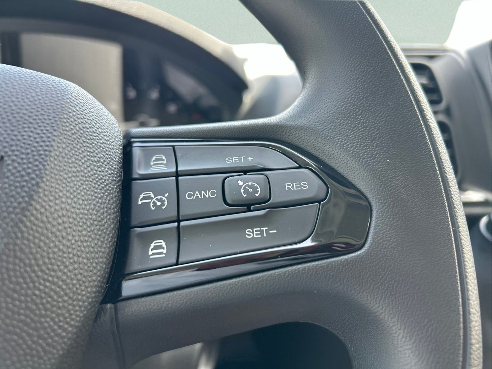 New 2026 RAM ProMaster 2500 w/ Convenience Group FWD image 14