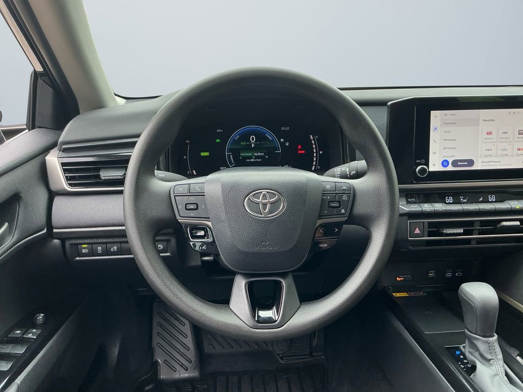 Used 2026 Toyota Camry LE w/ Convenience Package FWD image 13