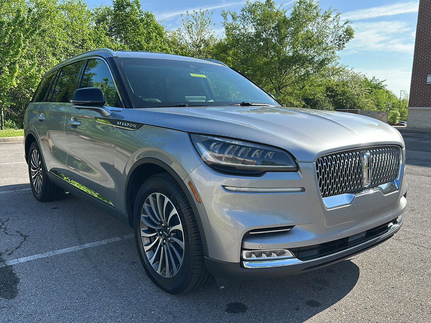 Used 2020 Lincoln Aviator Reserve w/ Elements Package Plus AWD/4WD image 9