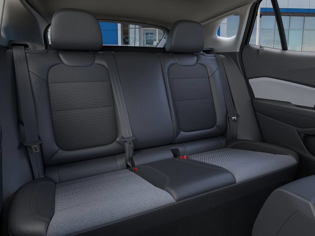 New 2026 Chevrolet Trax LT w/ Driver Confidence Package FWD image 17