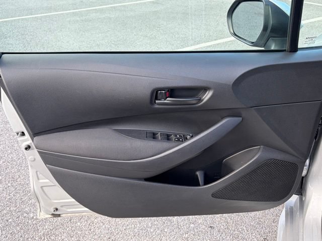 Used 2023 Toyota Corolla LE FWD image 12