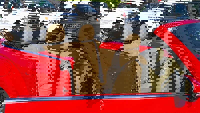 Used 2013 Volkswagen Beetle 2.5 image 14