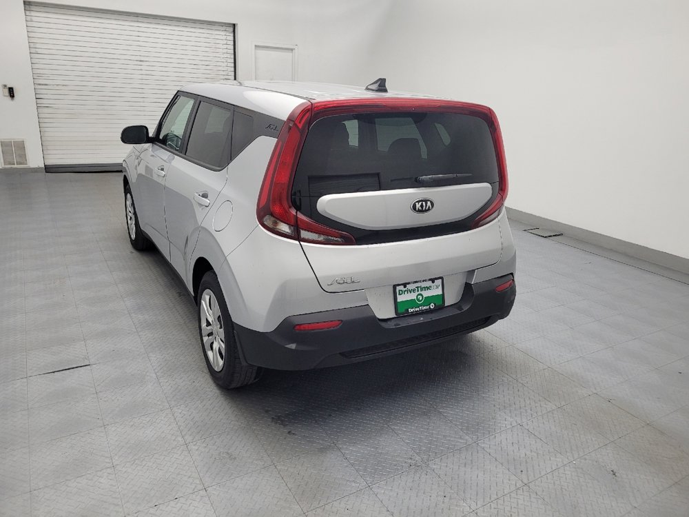 Used 2020 Kia Soul LX image 6