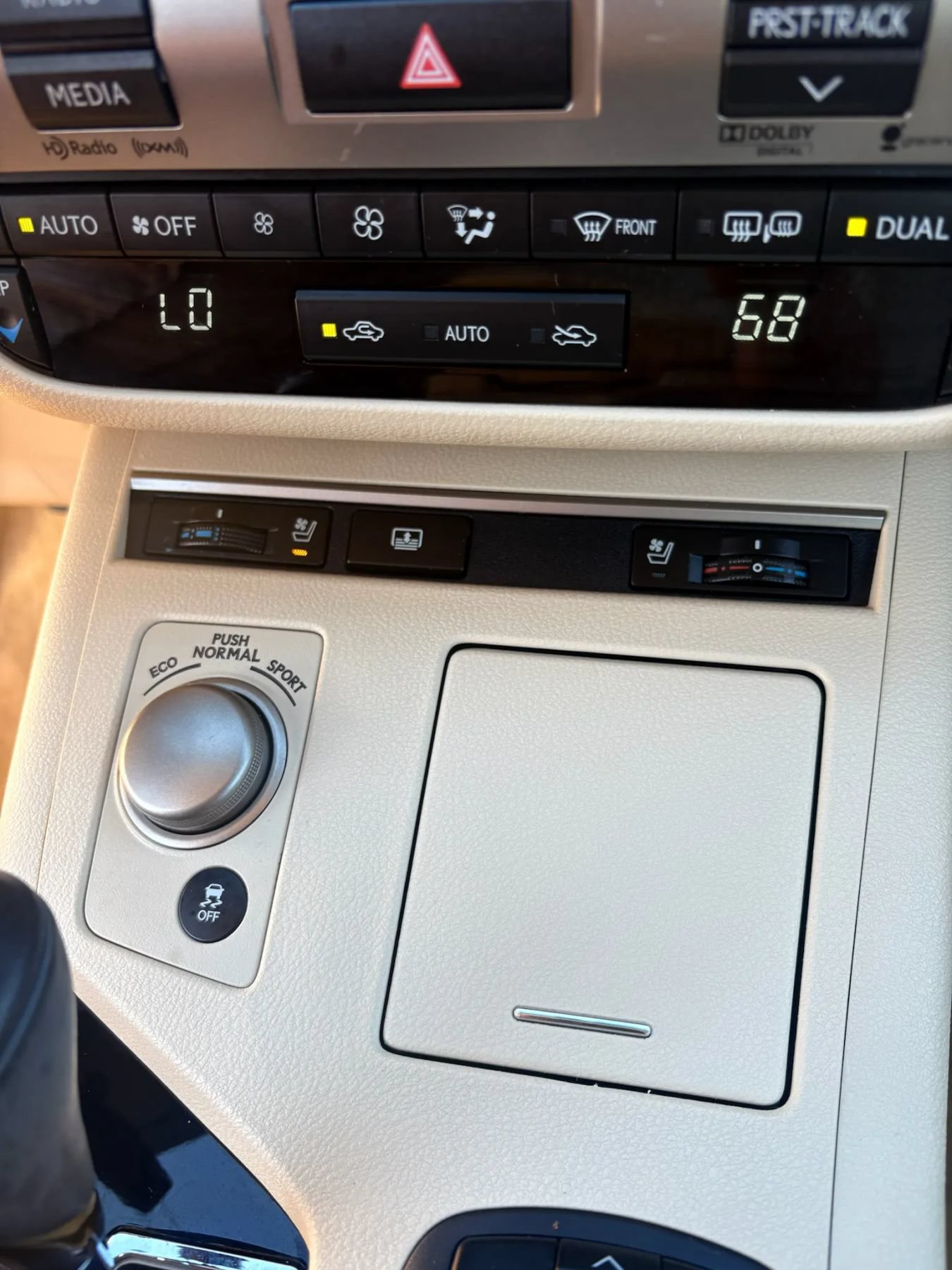 Used 2014 Lexus ES 350 w/ Luxury Package FWD image 23