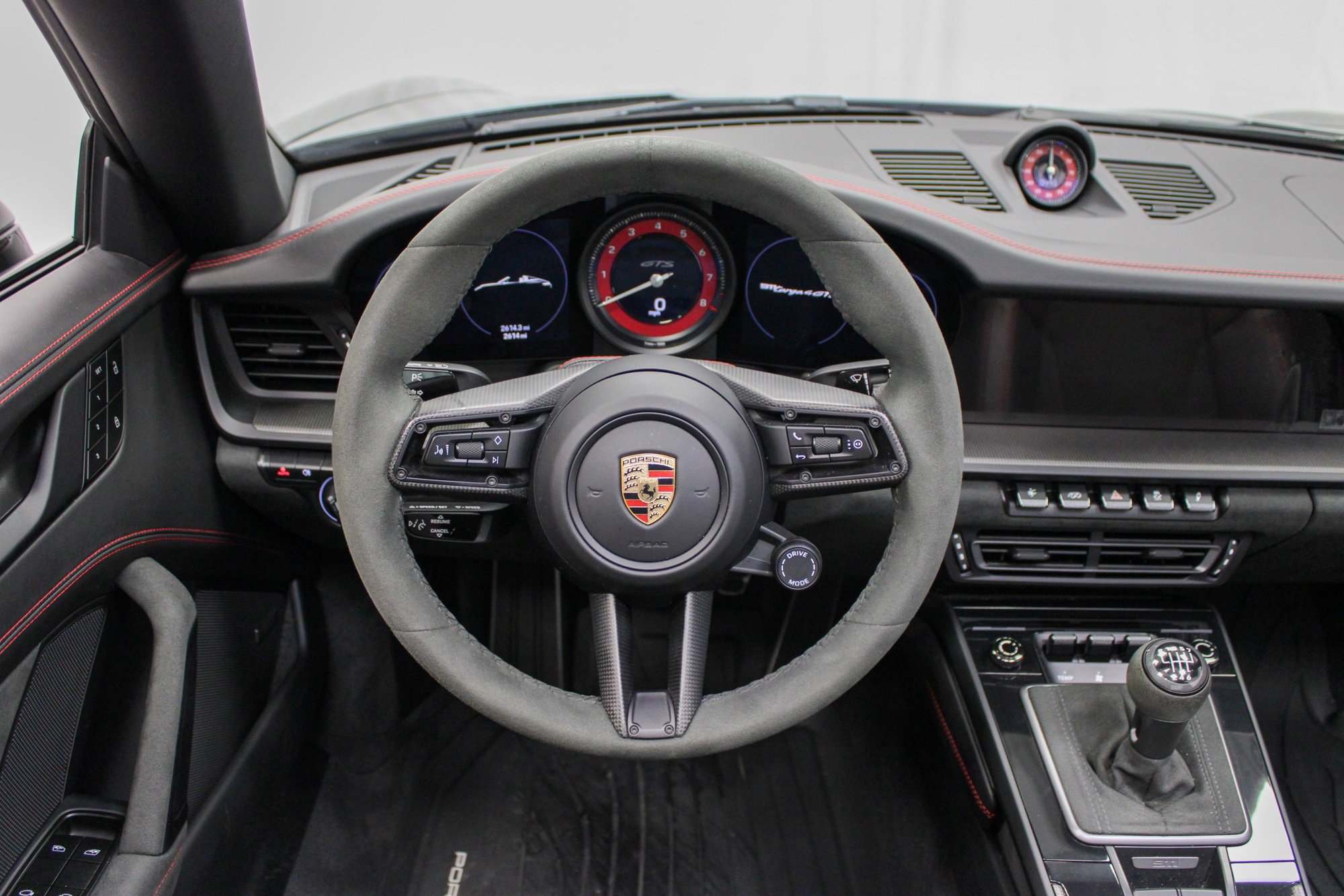 Certified 2023 Porsche 911 Targa 4 GTS image 24