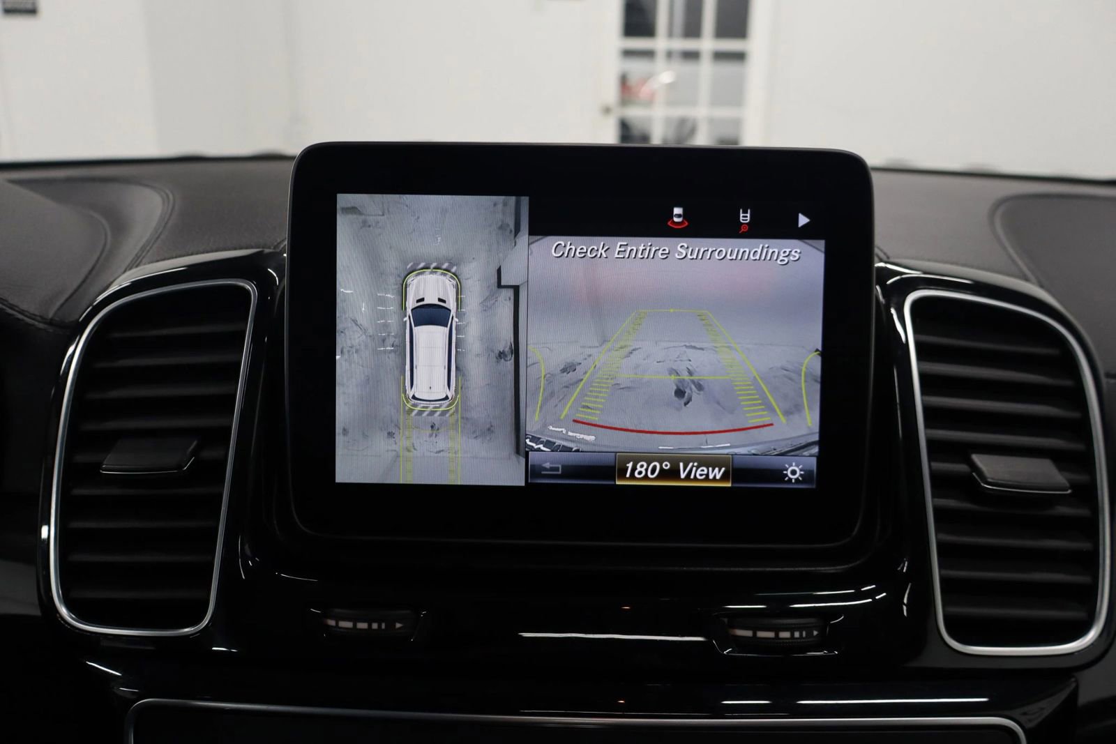 Used 2019 Mercedes-Benz GLS 450 4MATIC w/ Premium 1 Package image 22