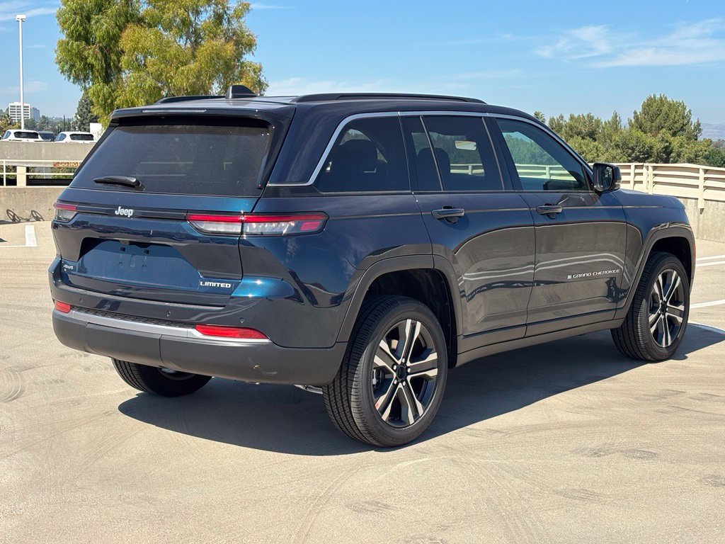 New 2027 Jeep Grand Cherokee Limited AWD/4WD image 6