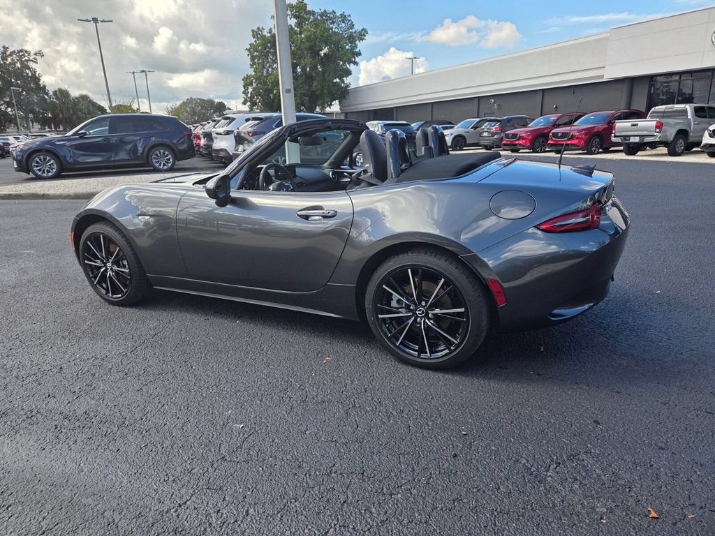 Certified 2025 MAZDA MX-5 Miata Grand Touring RWD image 11