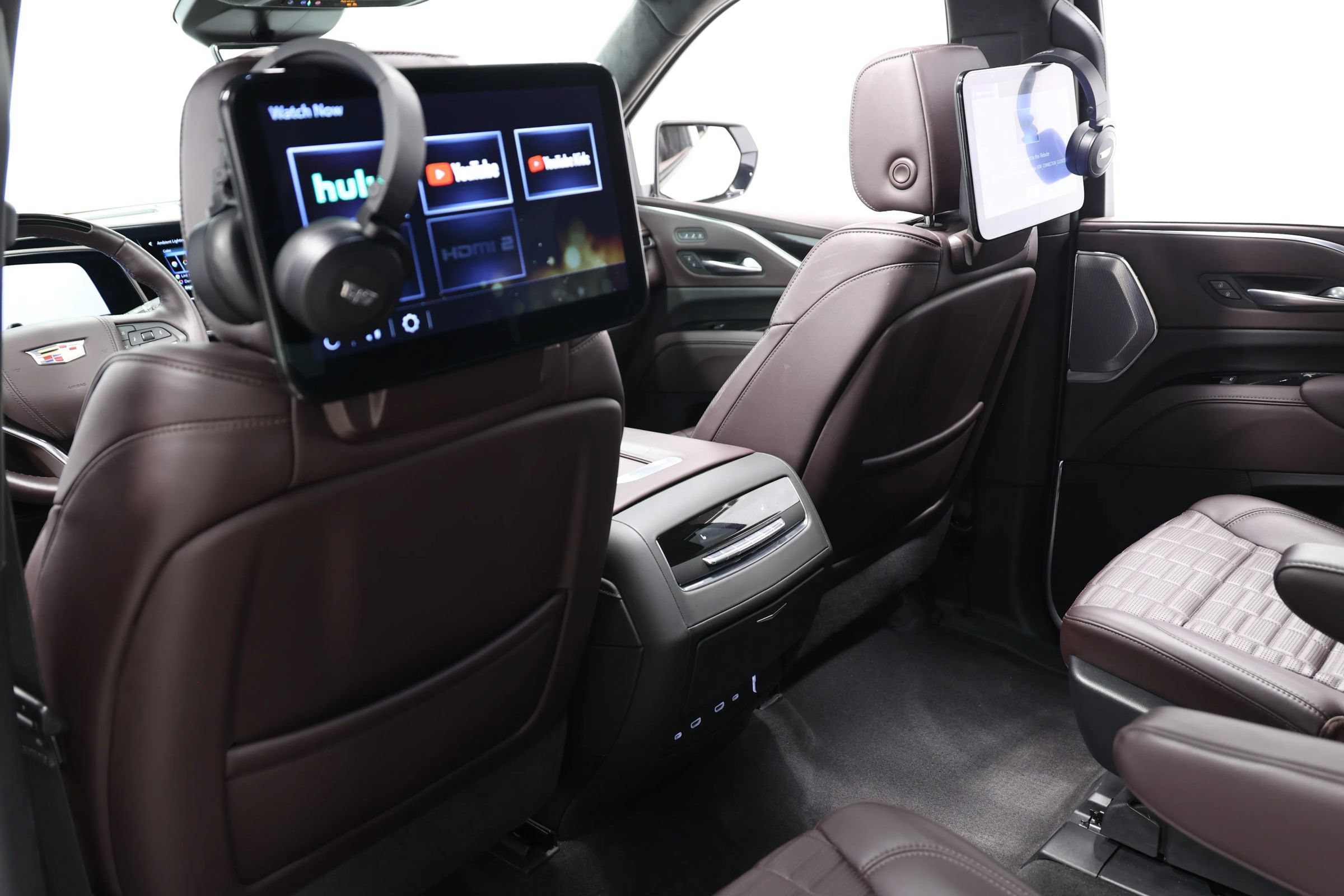 Used 2023 Cadillac Escalade Sport Platinum w/ LPO, ONYX Package RWD image 76