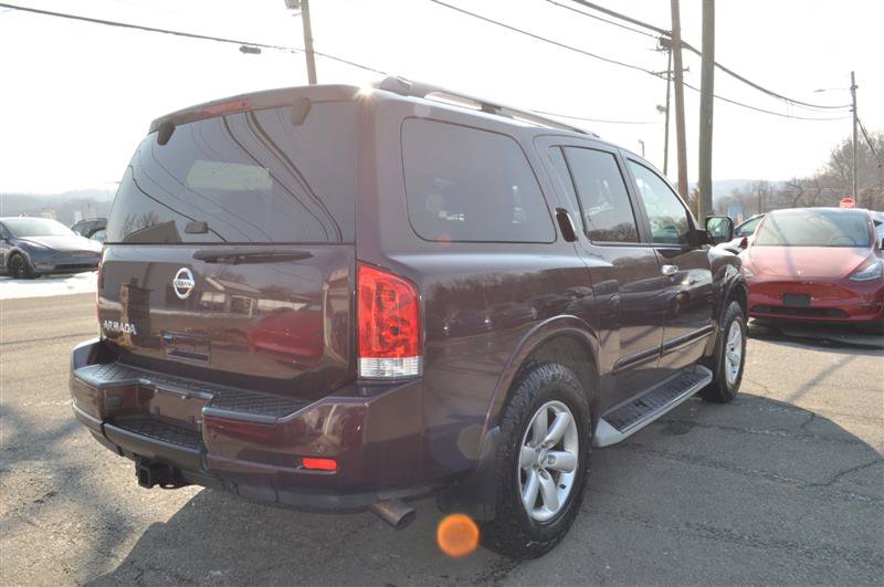 Used 2015 Nissan Armada SV image 5
