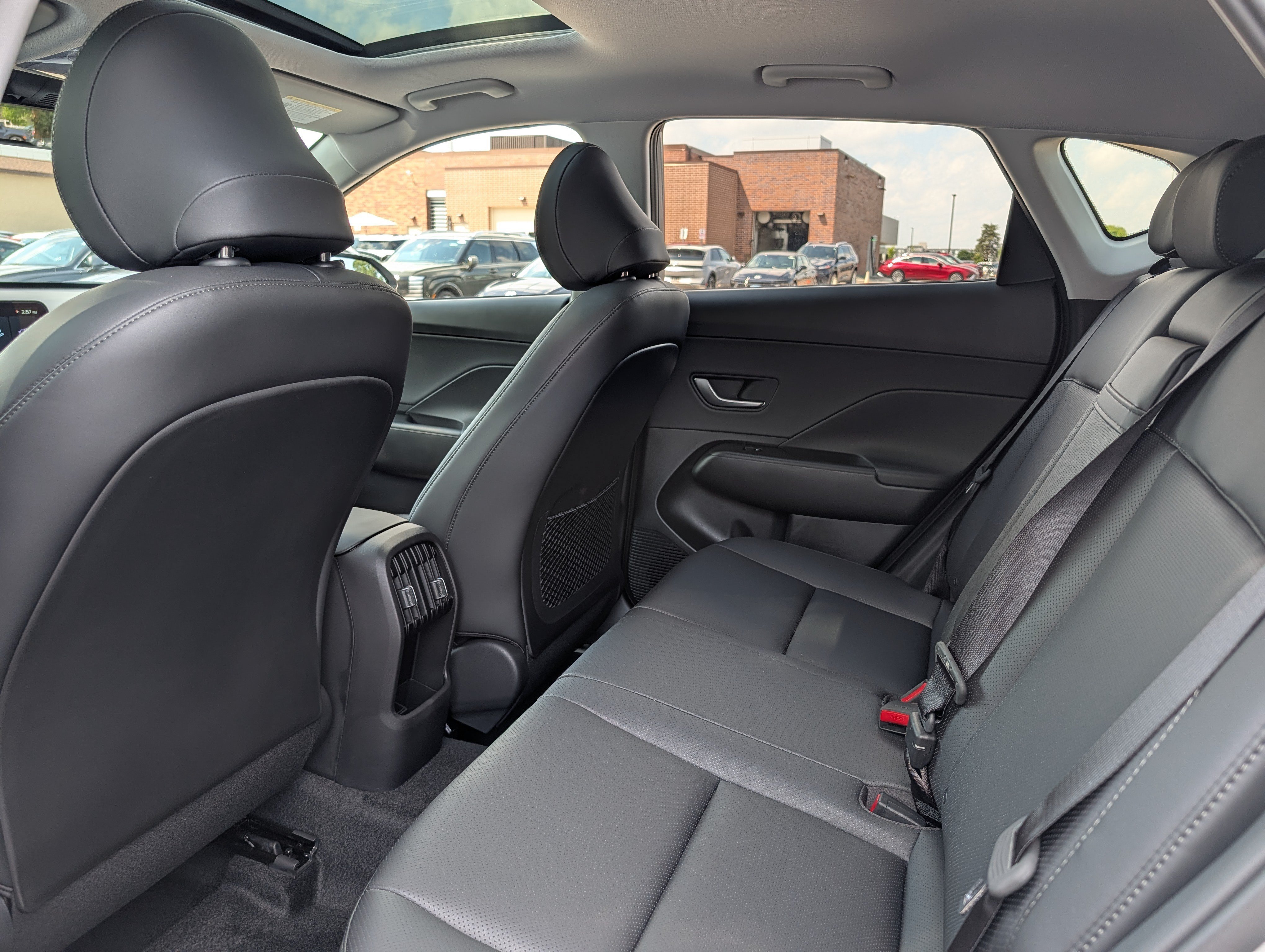 New 2026 Hyundai Kona Limited AWD/4WD image 8