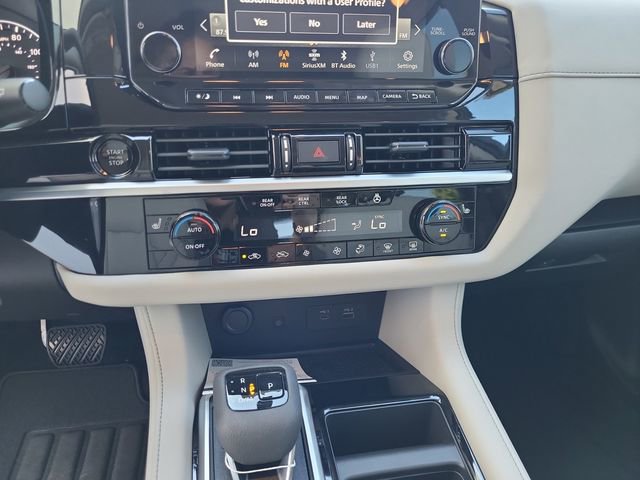 New 2025 Nissan Pathfinder SL image 15