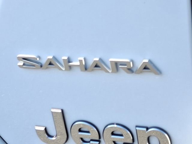 Used 2022 Jeep Wrangler Unlimited Sahara w/ LED Lighting Group image 33