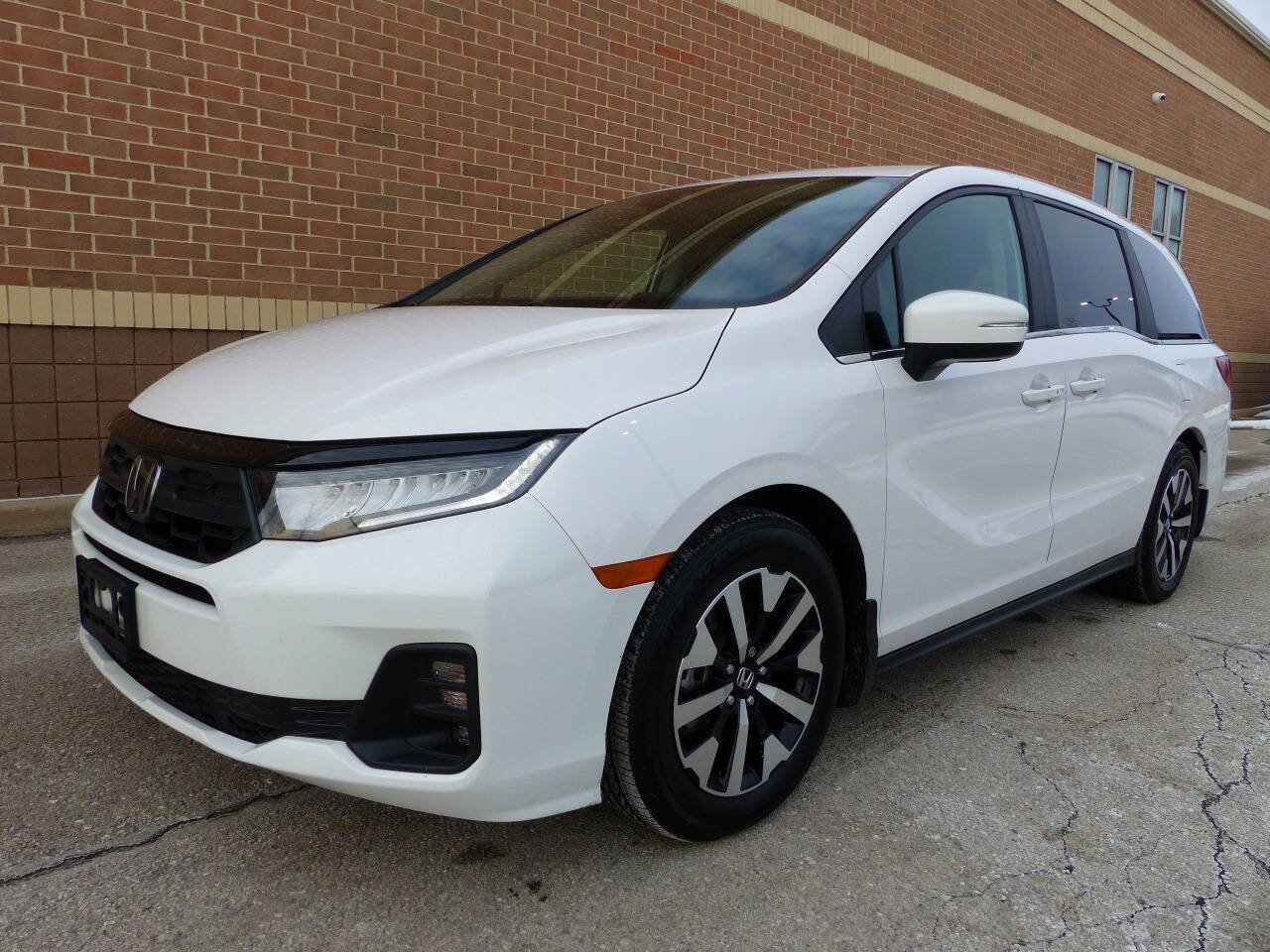 Used 2025 Honda Odyssey EX-L image 9
