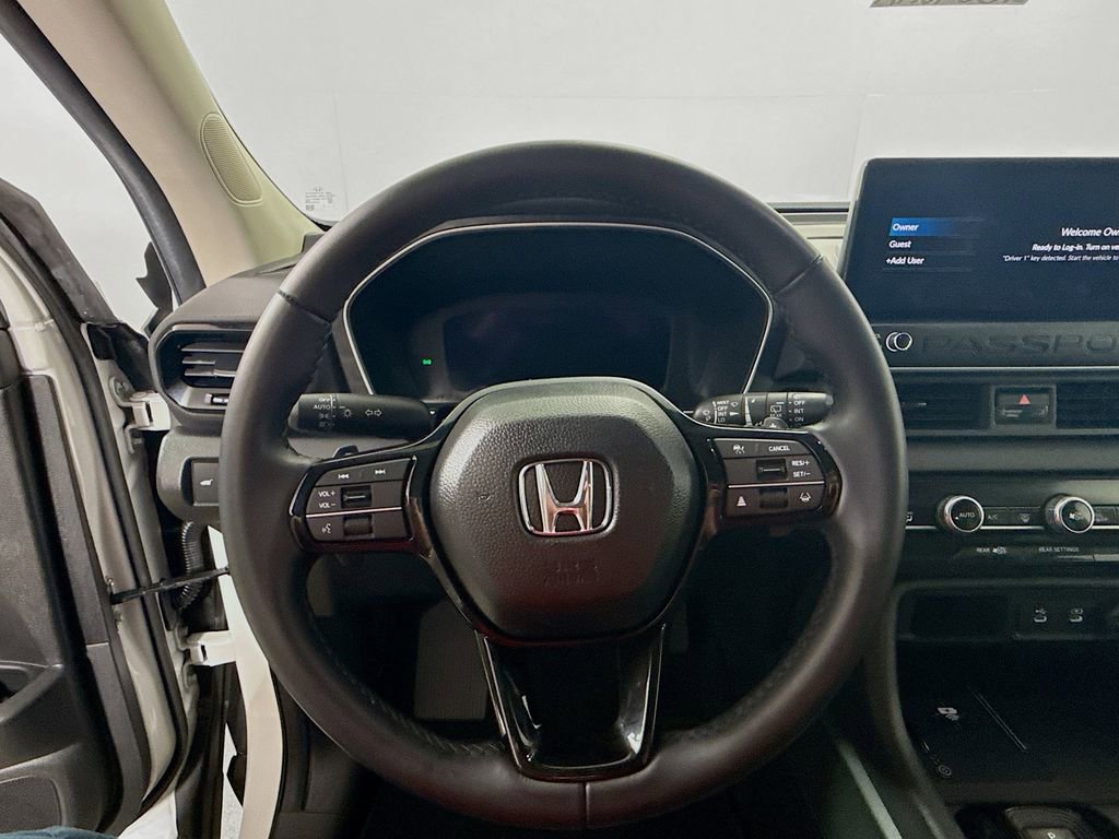 Used 2026 Honda Passport RTL image 11