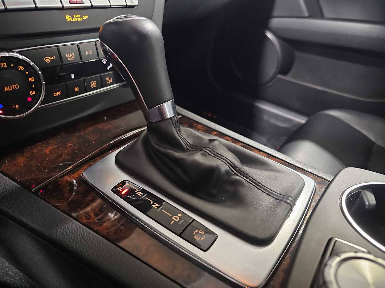 Used 2013 Mercedes-Benz C 300 Sport image 24