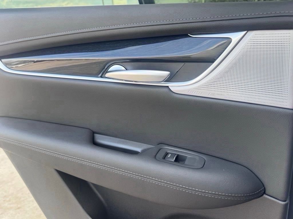 New 2026 Cadillac XT5 Premium Luxury w/ Driver Assist Package FWD image 23