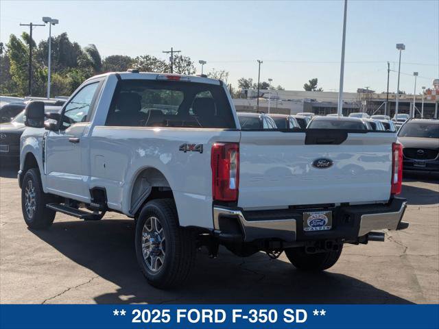 New 2025 Ford F350 XLT image 3