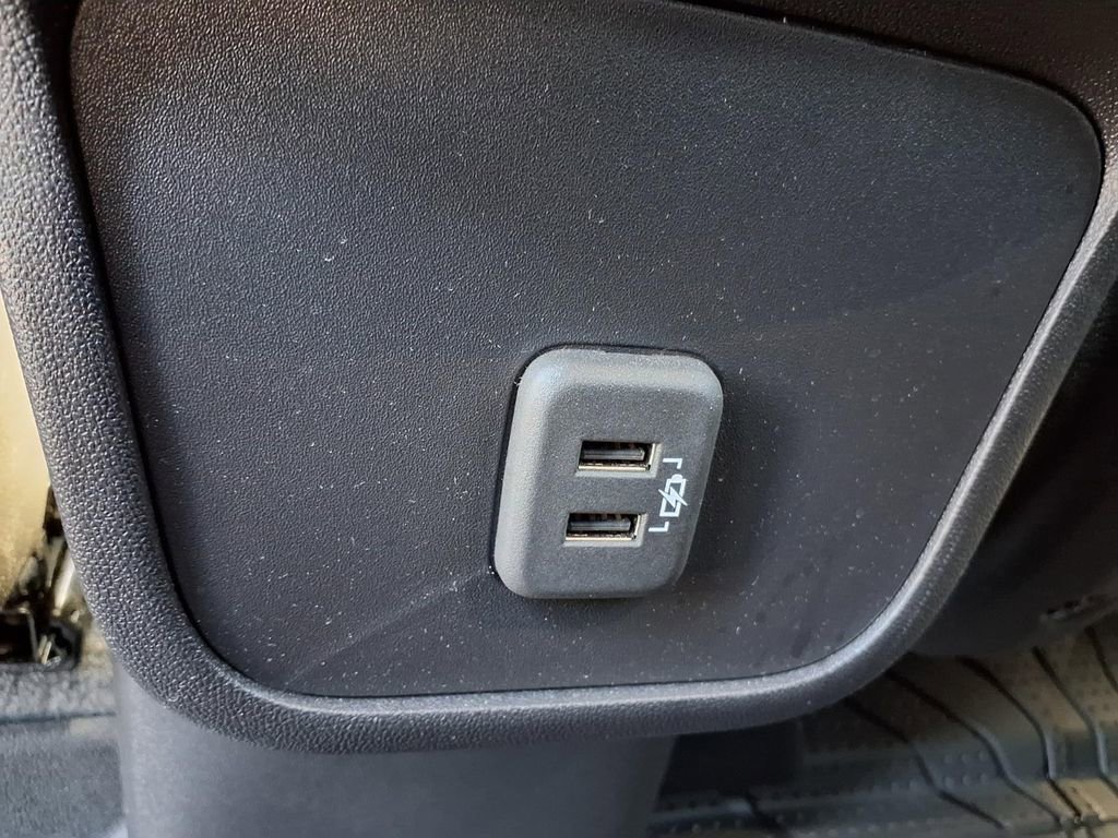 Used 2024 Chevrolet Equinox LT w/ LPO, Floor Liner Package FWD image 24