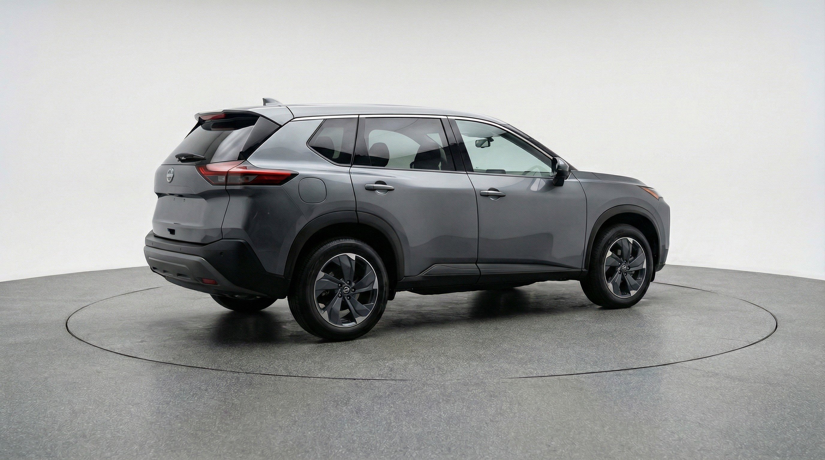 Used 2025 Nissan Rogue SV FWD image 9