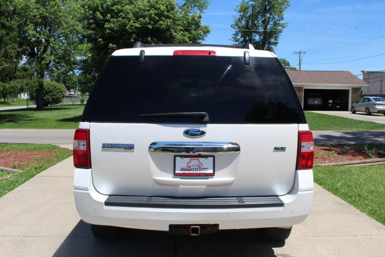 Used 2014 Ford Expedition Limited w/ Equipment Group 301A AWD/4WD image 8