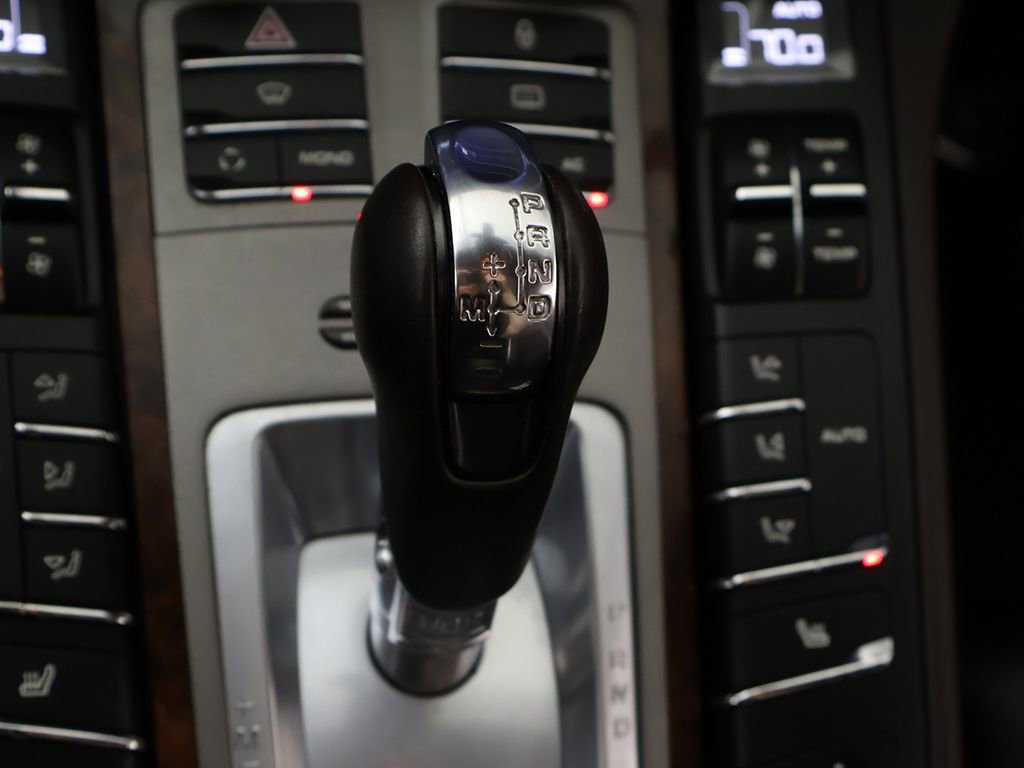 Used 2013 Porsche Panamera AWD/4WD image 53