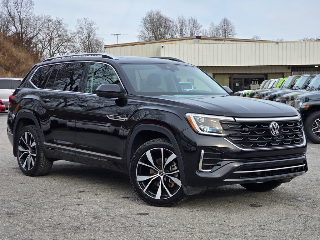 Used 2024 Volkswagen Atlas SEL Premium R-Line image 15