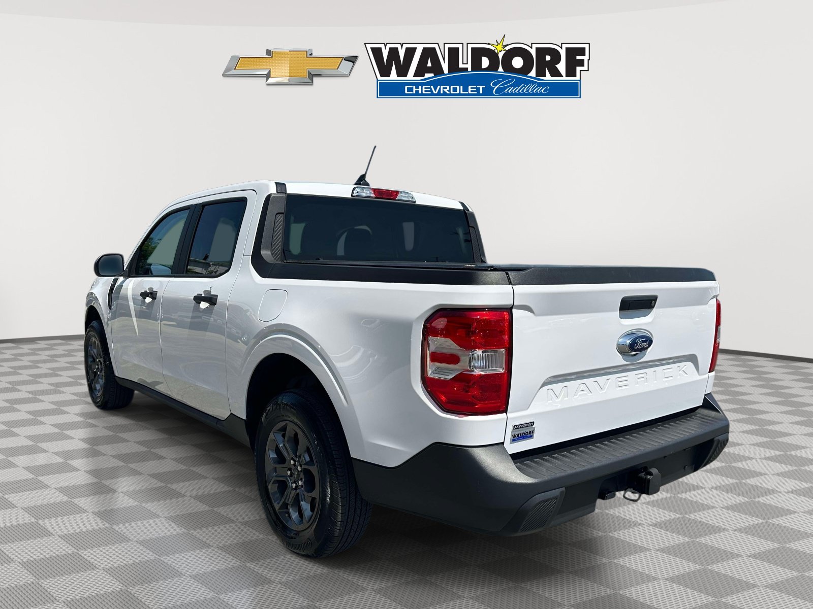 Used 2024 Ford Maverick XLT FWD image 4