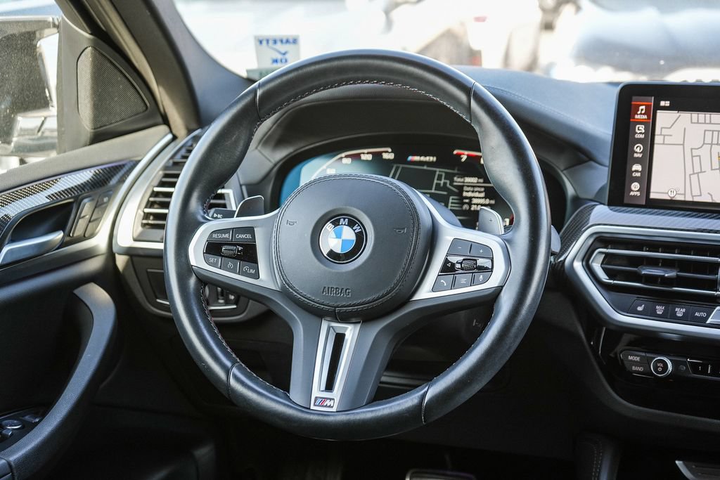 Used 2024 BMW X4 M40i w/ Shadowloine Package AWD/4WD image 18