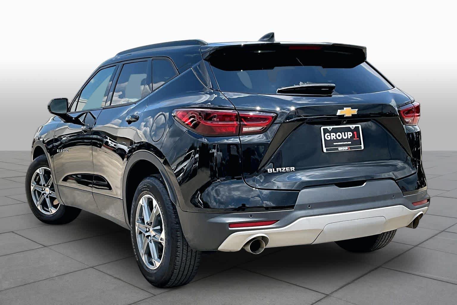 Certified 2024 Chevrolet Blazer LT w/ Convenience Package FWD image 12