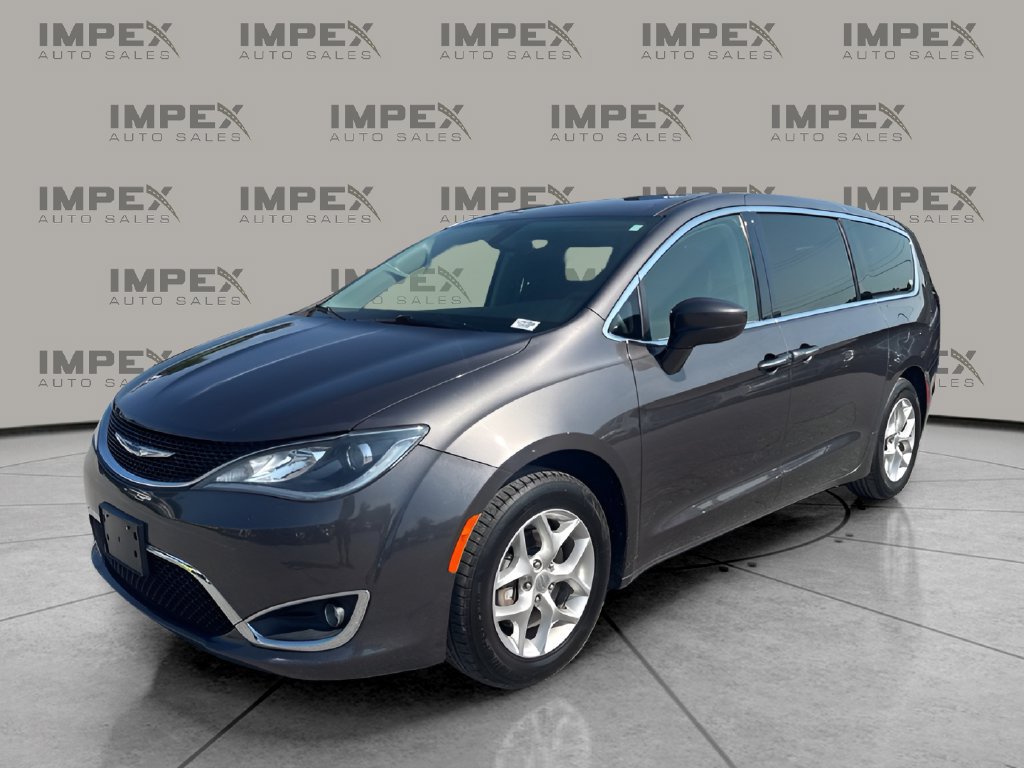 Used 2019 Chrysler Pacifica Touring Plus w/ Tire & Wheel Group