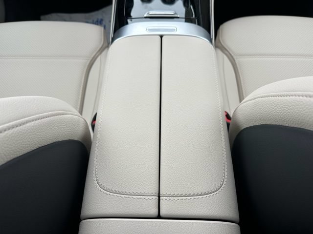 New 2026 Mercedes-Benz GLC 300 4MATIC image 33
