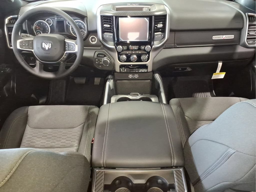 New 2026 RAM 1500 Lone Star w/ Night Edition AWD/4WD image 9