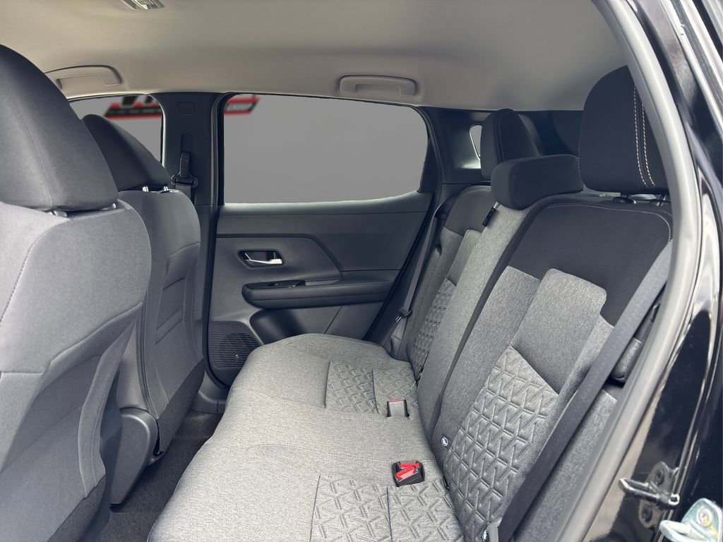 New 2026 Nissan Kicks SV w/ Cold Weather Package image 10