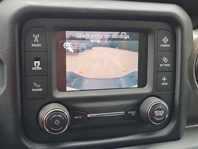 Used 2020 Jeep Gladiator Sport w/ Quick Order Package 24S AWD/4WD image 10
